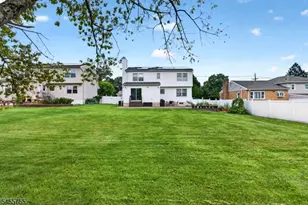 296 Remsen Ave, Woodbridge Township, NJ 07001 - Photo 27
