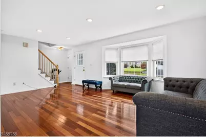 296 Remsen Ave, Woodbridge Township, NJ 07001 - Photo 7