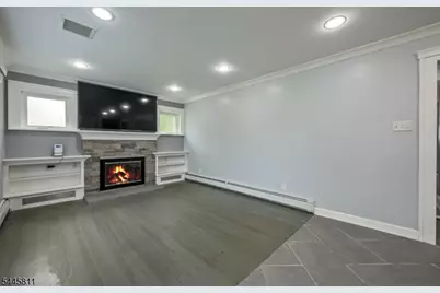 122 Garside Ave, Wayne, NJ 07470 - Photo 5