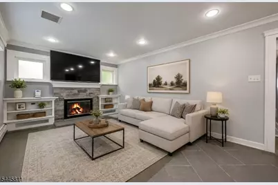 122 Garside Ave, Wayne, NJ 07470 - Photo 3