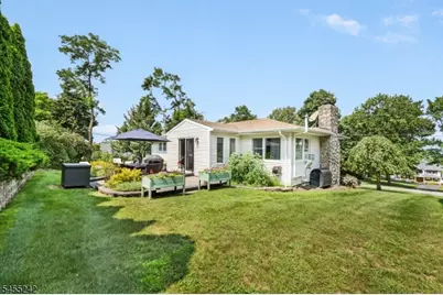 20 Edgemere Ave, Mount Arlington, NJ 07856 - Photo 19