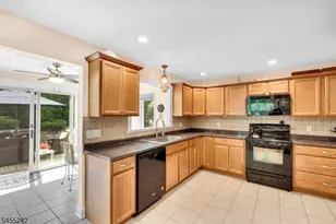 20 Edgemere Ave, Mount Arlington, NJ 07856 - Photo 5