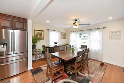 56 Schuyler Ave, Pompton Lakes, NJ 07442 - Photo 3