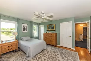 25 Crestwood Ave W, Fairfield, NJ 07004 - Photo 31