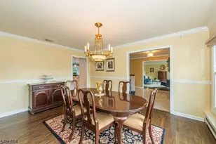 25 Crestwood Ave W, Fairfield, NJ 07004 - Photo 7