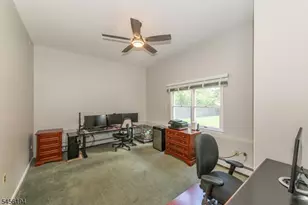 25 Crestwood Ave W, Fairfield, NJ 07004 - Photo 21