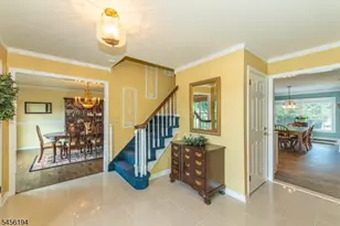 25 Crestwood Ave W, Fairfield, NJ 07004 - Photo 3
