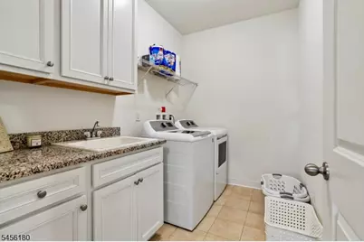 11 Hickory Ct, Cedar Grove, NJ 07009 - Photo 23