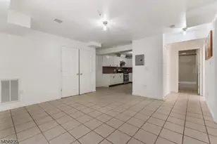 33-35 Pierce St, Newark, NJ 07103 - Photo 9