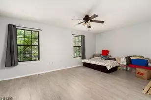 4 Pear Tree Ln, Franklin Township, NJ 08823 - Photo 23