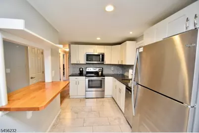 131 Munsonhurst Rd, Franklin, NJ 07416 - Photo 5