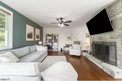 27 Dalewood Rd, Wayne, NJ 07470 - Photo 13