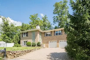 27 Dalewood Rd, Wayne, NJ 07470 - Photo 5