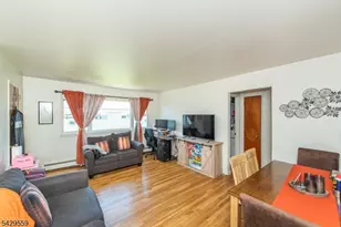 20 Halsey Ave, Haledon, NJ 07508 - Photo 5