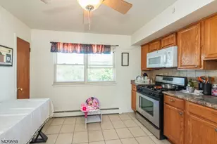 20 Halsey Ave, Haledon, NJ 07508 - Photo 7