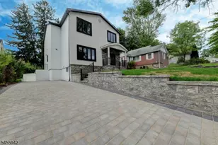 49 Longview Ave, Parsippany, NJ 07034 - Photo 3
