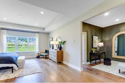 4 Biltmore Ave #4, East Hanover Township, NJ 07031 - Photo 19