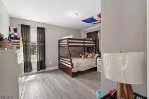 531 Manor Rd, Beverly, NJ 08010 - Photo 13