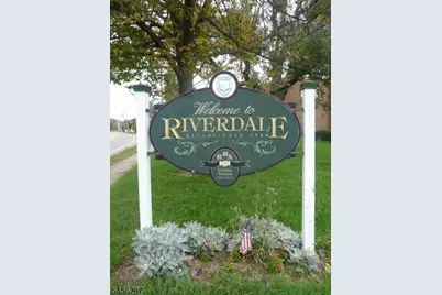 88 Mathews Ave, Riverdale, NJ 07457 - Photo 21