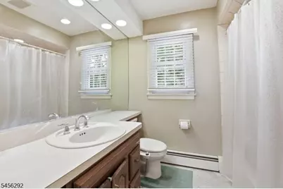 518 Orchard Pl, Old Bridge Township, NJ 08879 - Photo 13
