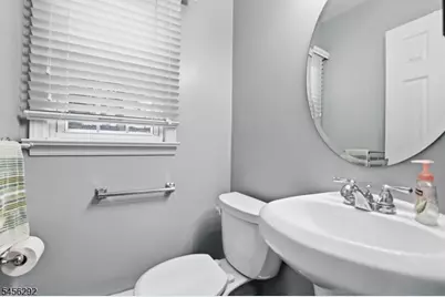 518 Orchard Pl, Old Bridge Township, NJ 08879 - Photo 31
