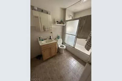 26 Pulaski St, Bloomfield, NJ 07003 - Photo 19