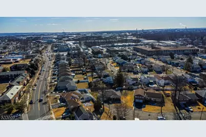 1015 Georgian Dr, Linden, NJ 07036 - Photo 31