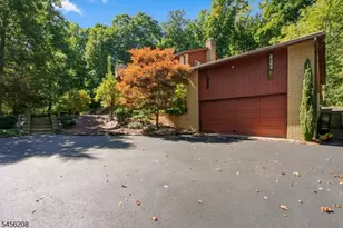 5 Agnes Ln, Holland Township, NJ 08848 - Photo 17