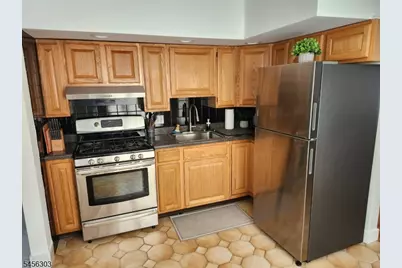 373 Main St, Little Ferry, NJ 07643 - Photo 3