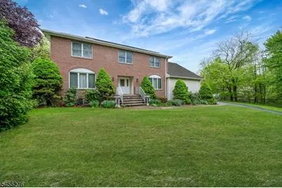 11 Ledgerock Ct, Parsippany, NJ 07950 - Photo 3