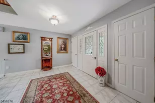 11 Ledgerock Ct, Parsippany, NJ 07950 - Photo 5