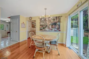 11 Ledgerock Ct, Parsippany, NJ 07950 - Photo 11