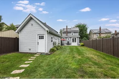 19 Field Rd, Maplewood, NJ 07040 - Photo 25