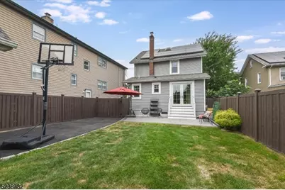19 Field Rd, Maplewood, NJ 07040 - Photo 27