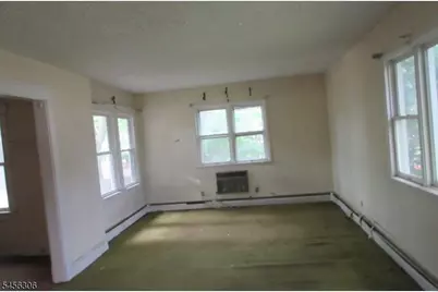 11 Belmont St, Englewood, NJ 07631 - Photo 5