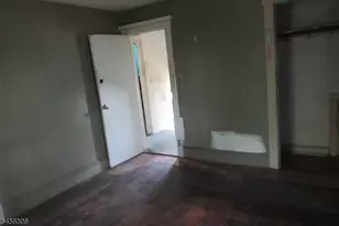 11 Belmont St, Englewood, NJ 07631 - Photo 11