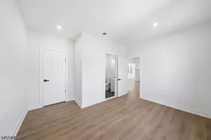 66 Girard Pl, Newark, NJ 07108 - Photo 9