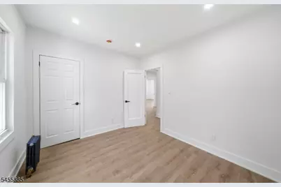 66 Girard Pl, Newark, NJ 07108 - Photo 15