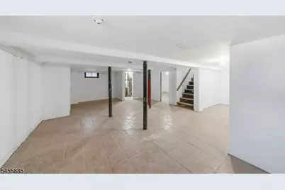 66 Girard Pl, Newark, NJ 07108 - Photo 29