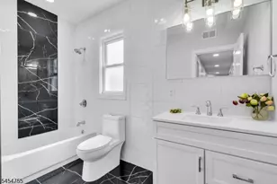 398 Hillside Ave, Orange, NJ 07050 - Photo 15