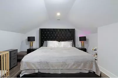113 Sanford St, East Orange, NJ 07018 - Photo 13