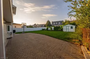 856 Mitchell Ave, Union Township, NJ 07083 - Photo 21