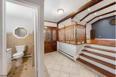 856 Mitchell Ave, Union Township, NJ 07083 - Photo 3
