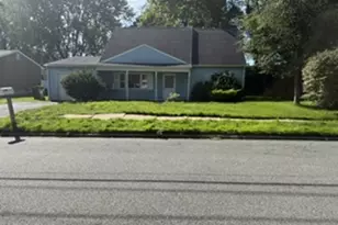 10 Renault Dr, Mount Olive, NJ 07836 - Photo 1