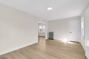 15 Cottage Pl, East Orange, NJ 07017 - Photo 23