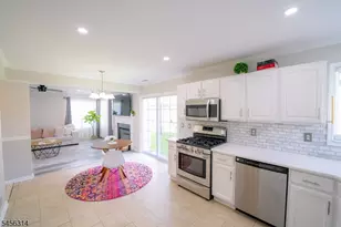 92 Connelly Ave, Mount Olive, NJ 07828 - Photo 33