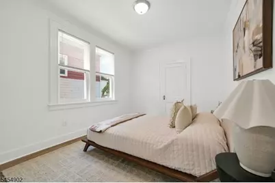 631 Maple St, Linden, NJ 07036 - Photo 11