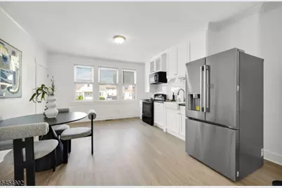 631 Maple St, Linden, NJ 07036 - Photo 7