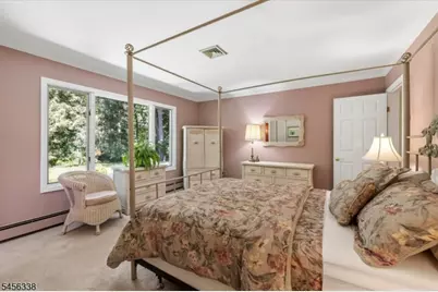 629 Lawlins Rd, Wyckoff Township, NJ 07481 - Photo 15