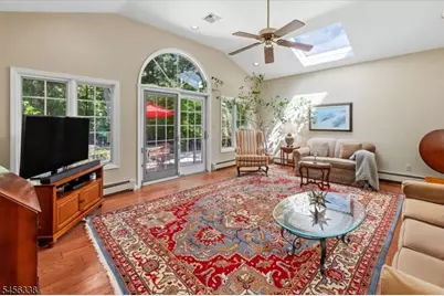 629 Lawlins Rd, Wyckoff Township, NJ 07481 - Photo 13